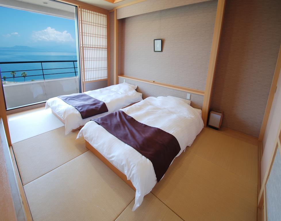 Hotel Alegria Gardens Amakusa Амакуса Екстериор снимка